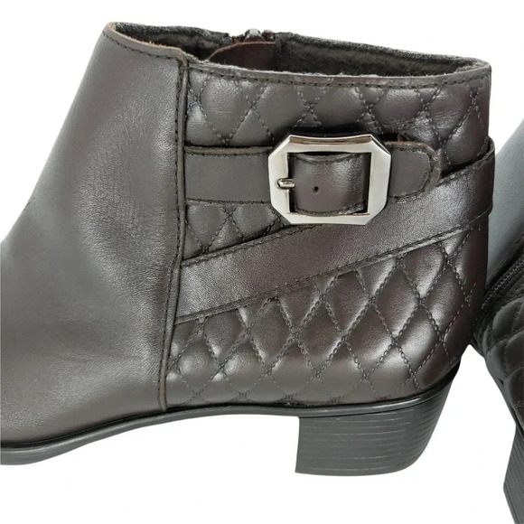 Munro Ankle Boots Bootie Jolynn Quilted Stack Block Heel - Picture 9 of 12